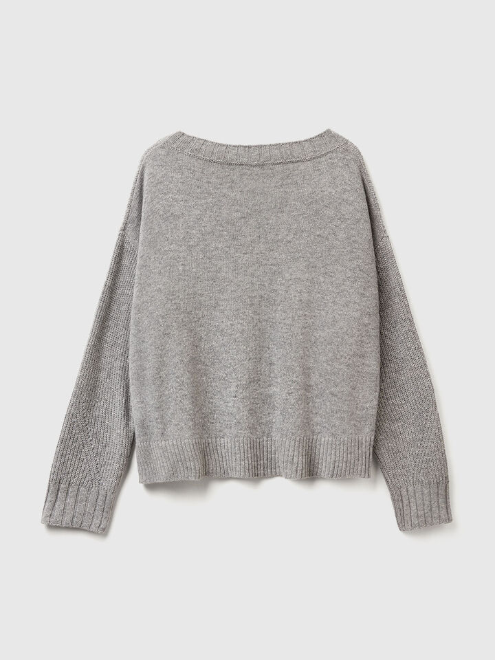 V NECK SWEATER L/S Women image number 6